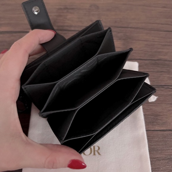 DIOR Lady Dior Ultra Matte Cannage Calfskin Card Wallet in Black - Picture 2 of 6